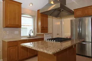 13806 Layton Hills Dr, Cypress, TX 77429 - Photo 9