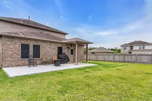 9903 Wood Wind Ct, Baytown, TX 77521 - Photo 5
