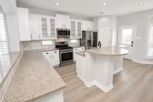 11901 Auburn Trail Ln, Pearland, TX 77584 - Photo 13