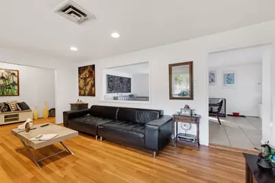 5611 W Airport Boulevard, Houston, TX 77035 - Photo 5