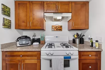 5611 W Airport Boulevard, Houston, TX 77035 - Photo 9