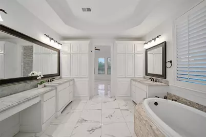 19 Brittany Rose Place, The Woodlands, TX 77375 - Photo 19