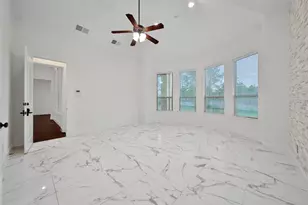 19 Brittany Rose Pl, The Woodlands, TX 77375 - Photo 17