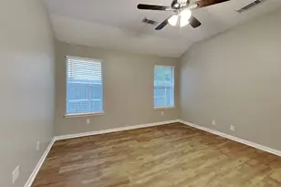 1431 Redwood Village Cir, Spring, TX 77386 - Photo 9