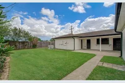 12102 Monticeto Lane, Meadows Place, TX 77477 - Photo 31