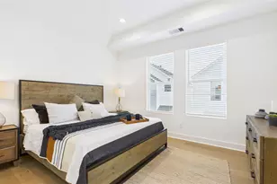 2428 Freeman St, Houston, TX 77009 - Photo 27