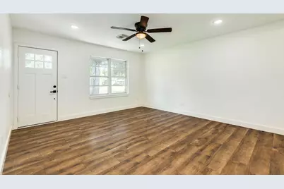 303 Yaupon Street, Sweeny, TX 77480 - Photo 11
