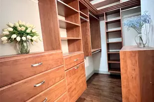 1901 Post Oak Blvd, Houston, TX 77056 - Photo 23