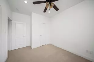 22 Hermann Park Ct, Houston, TX 77021 - Photo 27