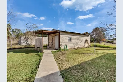 1010 Airline N, Rosharon, TX 77583 - Photo 31