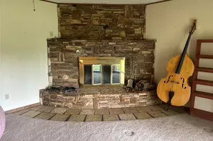 1093 County Road 205 Rd, Giddings, TX 78942 - Photo 13