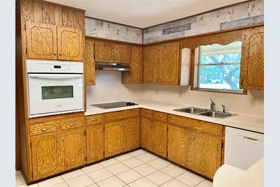 1093 County Road 205 Road, Giddings, TX 78942 - Photo 15