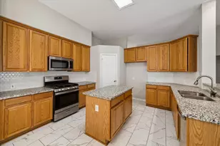 11707 Mesa Wells Dr, Tomball, TX 77377 - Photo 13