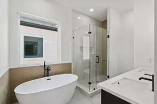 7321 Laura Koppe Rd, Houston, TX 77028 - Photo 17