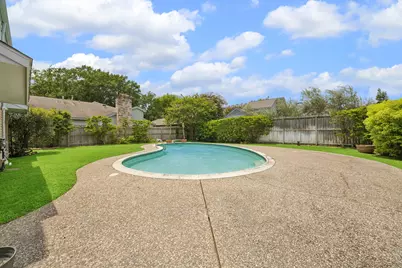 10314 Olympia Drive, Houston, TX 77042 - Photo 19