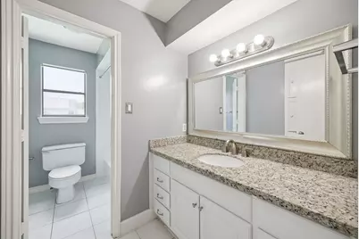 10314 Olympia Drive, Houston, TX 77042 - Photo 15