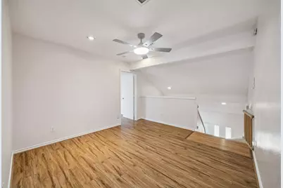 10314 Olympia Drive, Houston, TX 77042 - Photo 13