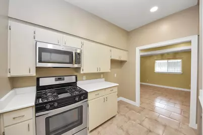 5326 Heatherbrook Drive, Houston, TX 77045 - Photo 17