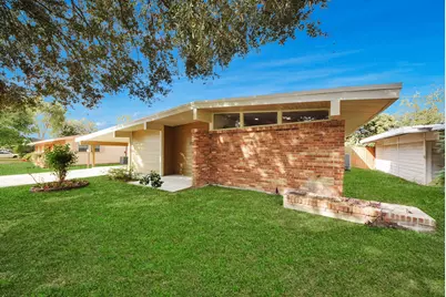 5326 Heatherbrook Drive, Houston, TX 77045 - Photo 3