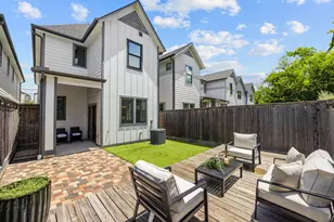 114 E 33rd St, Houston, TX 77018 - Photo 3