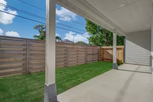 3120 Moontide Ln, Houston, TX 77063 - Photo 23