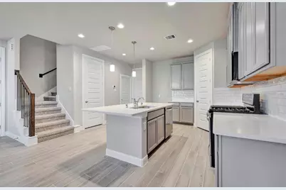 3120 Moontide Lane, Houston, TX 77063 - Photo 3