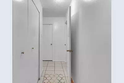 10007 Kirkbluff Drive, Houston, TX 77089 - Photo 21