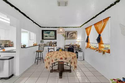 10007 Kirkbluff Drive, Houston, TX 77089 - Photo 5