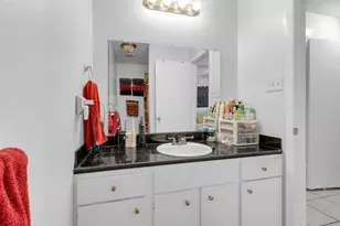 10007 Kirkbluff Dr, Houston, TX 77089 - Photo 15