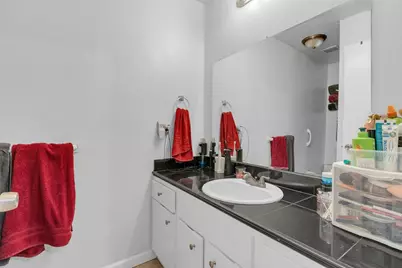 10007 Kirkbluff Drive, Houston, TX 77089 - Photo 13