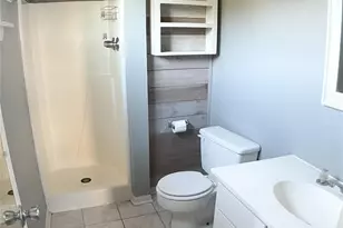 9809 Richmond Ave, Houston, TX 77042 - Photo 15