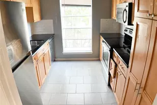 9809 Richmond Ave, Houston, TX 77042 - Photo 5