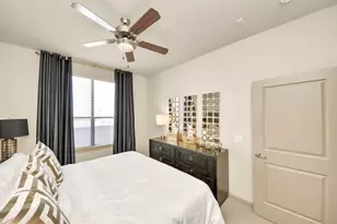 6363 San Felipe St, Houston, TX 77057 - Photo 17
