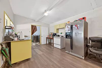136 County Road 3708, Splendora, TX 77372 - Photo 7