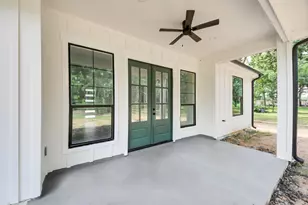 12964 Kowis Ln, Plantersville, TX 77363 - Photo 17