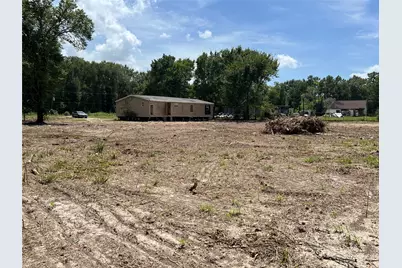 825 N Martin Luther King Drive N, Ames, TX 77575 - Photo 13