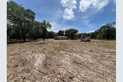 825 N Martin Luther King Drive N, Ames, TX 77575 - Photo 15
