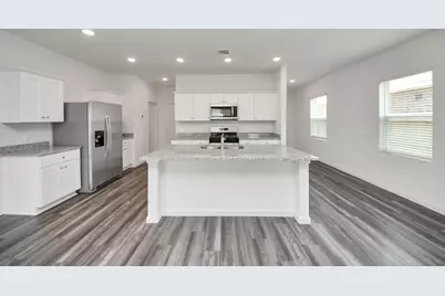 10315 Malta Trace Drive #B, Rosharon, TX 77583 - Photo 3