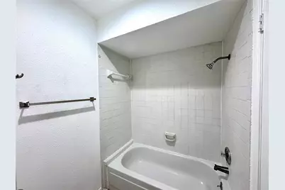 9901 Sharpcrest Street #M6, Houston, TX 77036 - Photo 19