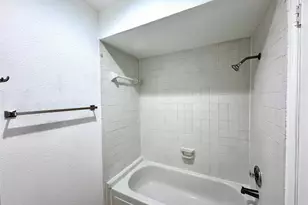 9901 Sharpcrest St, Houston, TX 77036 - Photo 19