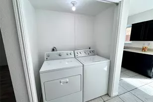 9901 Sharpcrest St, Houston, TX 77036 - Photo 29