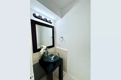 9901 Sharpcrest Street #M6, Houston, TX 77036 - Photo 27