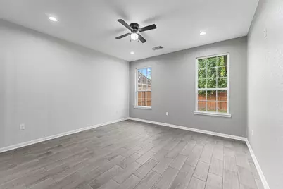 5118 Danfield Drive, Houston, TX 77053 - Photo 23