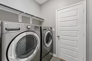 5118 Danfield Dr, Houston, TX 77053 - Photo 27