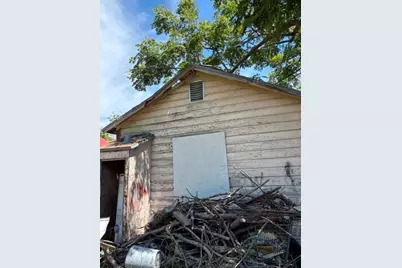 709 25th Street, Corpus Christi, TX 78405 - Photo 5