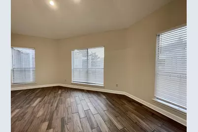 3740 Thistlemont Drive, Houston, TX 77042 - Photo 15