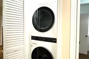 3740 Thistlemont Dr, Houston, TX 77042 - Photo 13