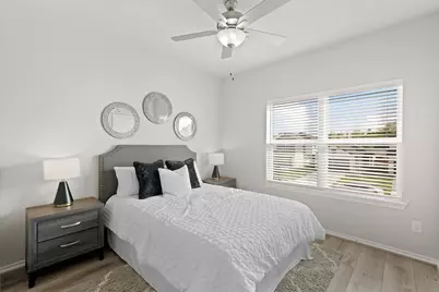 1402 Acorn Meadow Street, Houston, TX 77067 - Photo 7