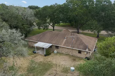 1081 Shirley Oaks Street, Columbus, TX 78934 - Photo 25