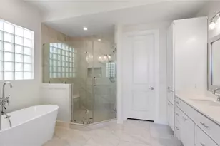 4621 Maxie St, Houston, TX 77007 - Photo 9